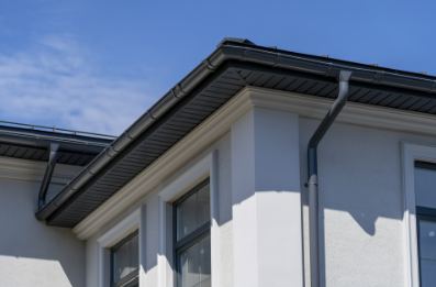 Guttering installation and maintenance in Worcestershire by Elmacre Roofing